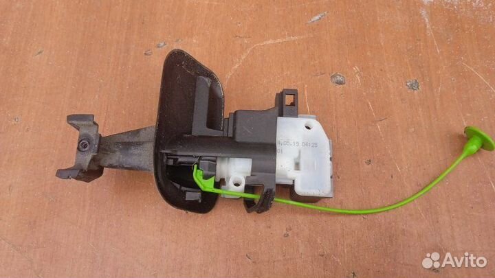 Активатор лючка бензобака Volvo V40 2012-2019