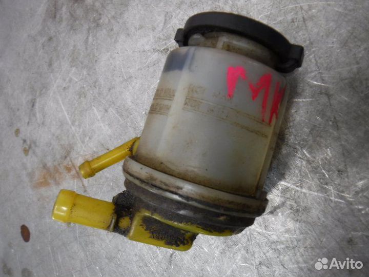 Бачок гидроусилителя Geely Mk