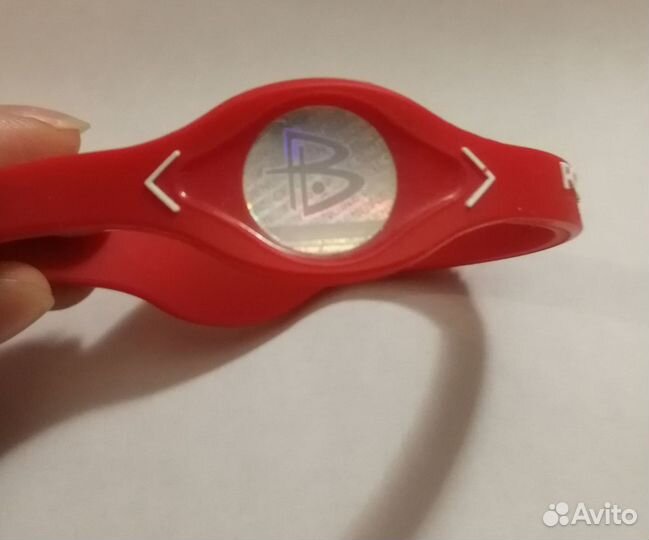 Магнитный браслет, Браслет power balance