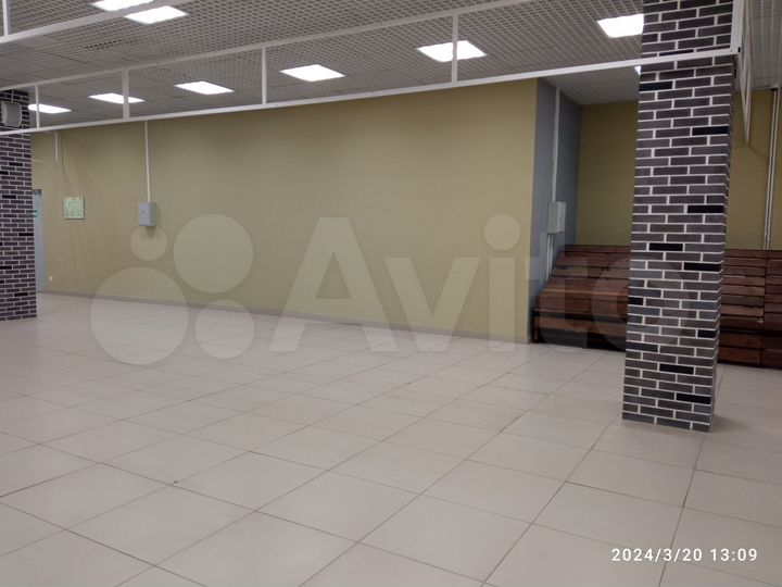 Свободного назначения, 100 м²