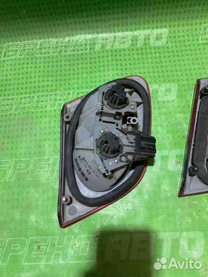 Фара крышки багажника Mercedes-Benz W210