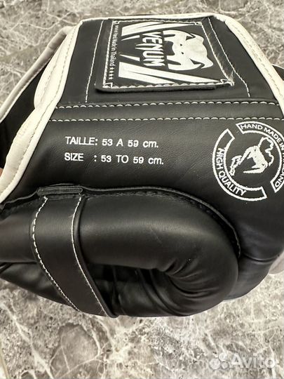 Боксерский шлем venum