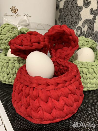 Пасхальная корзина вязаная