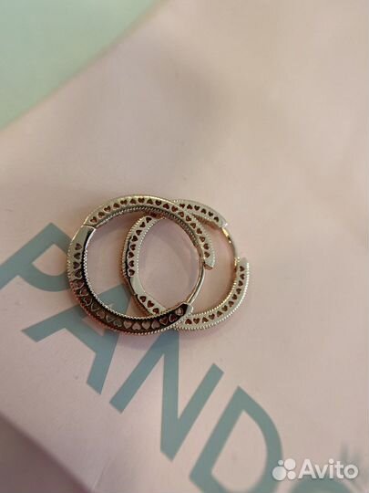 Серьги в стиле Pandora