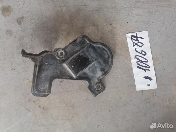 Кожух ремня грм Toyota Toyota Land Cruiser200 4.7