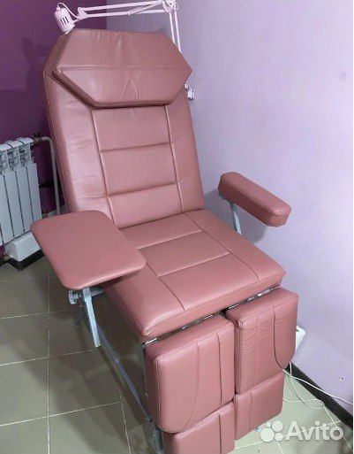 Кресло для педикюра 