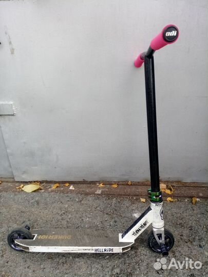 Трюковой самокат