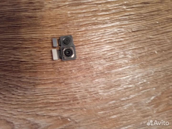 Мобильные телефоны на запчасти