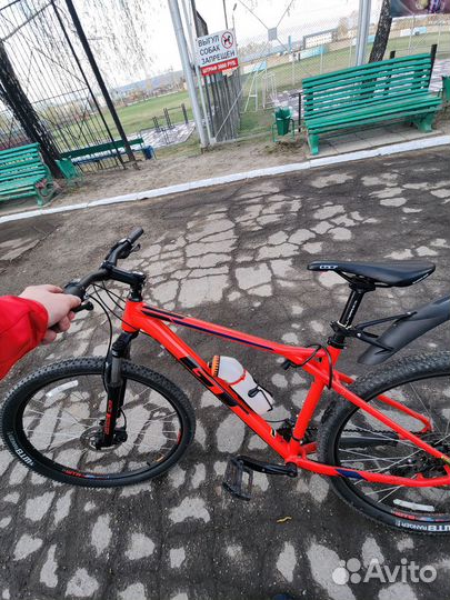 Велосипед gt avalanche comp 29
