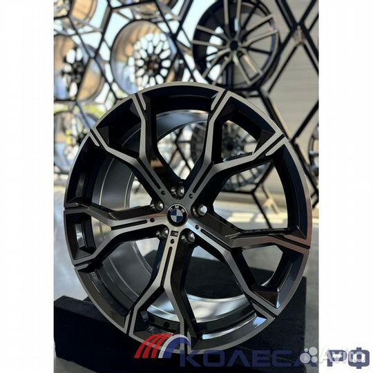 Диски R22 для BMW 741 М стиль