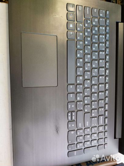 Ноутбук Lenovo