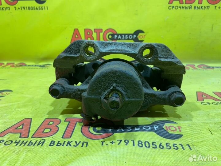 Суппорт передний правый Daewoo Nexia седан