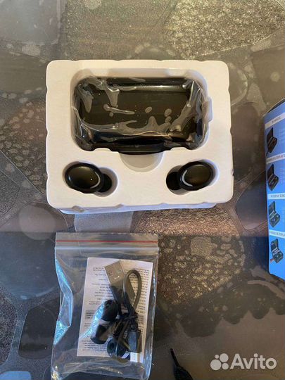 Беспроводные наушники f9