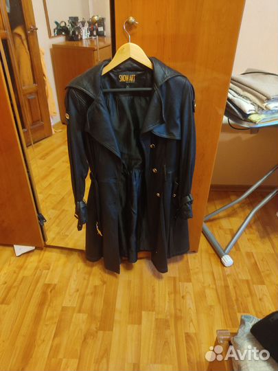 Плащ женский