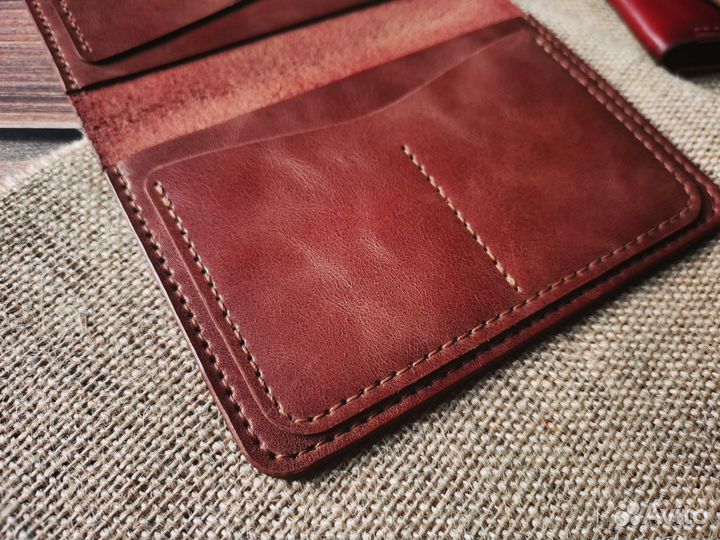 Обложка на паспорт из натуральной кожи