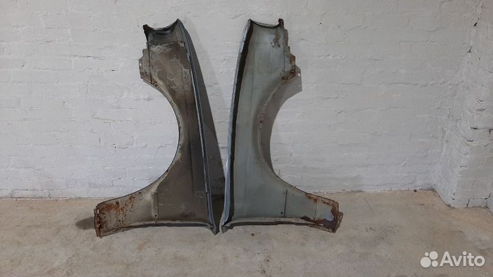 Передние крылья BMW E30