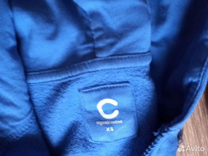 Толстовка на молнии с капюшоном