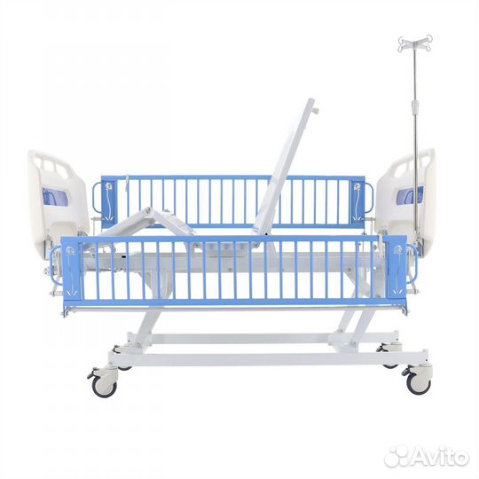 Медицинская кровать для инвалидов