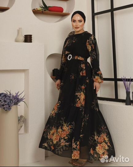 Вечернее платье