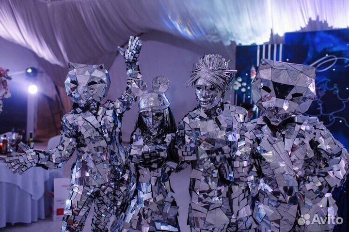 Зеркальное шоу