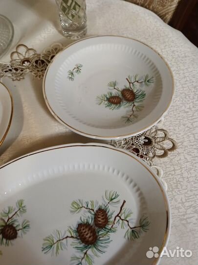 Блюдо фарфоровое большое