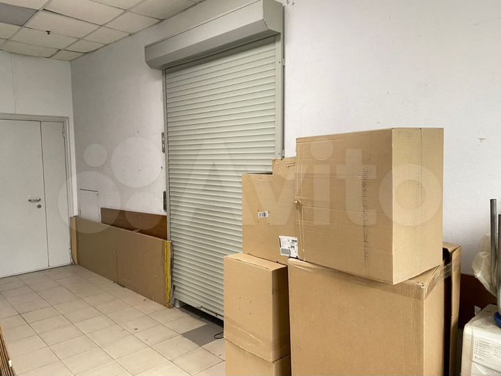 Склад, 1300 м²