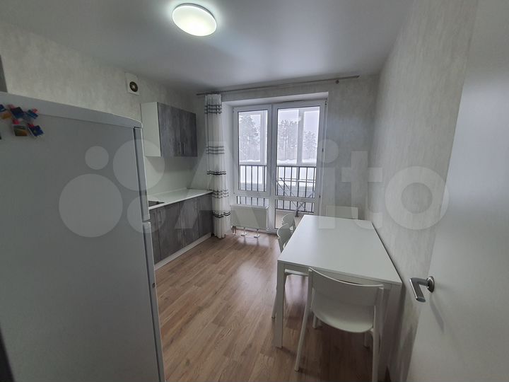 1-к. квартира, 35 м², 1/3 эт.