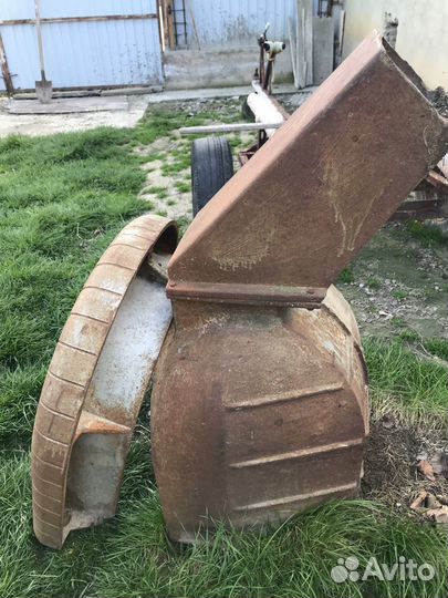 Чугунный камин