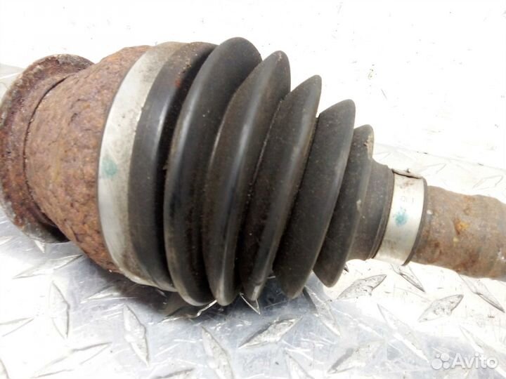 Полуось задняя правая Infiniti Q50 V37