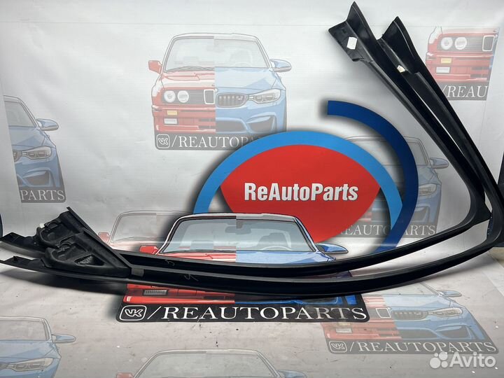 Накладка оконной рамы правой двери BMW