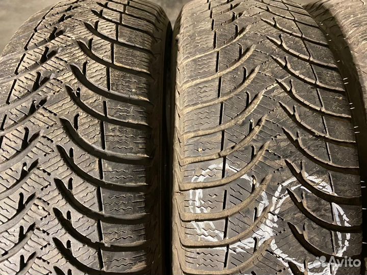 Michelin Alpin A4 185/60 R15 88T