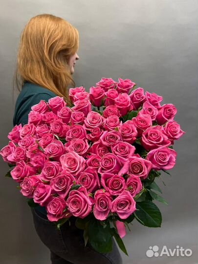 Свежие роза на выписку. Букет 101 роза 80см