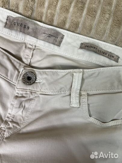 Джинсы guess