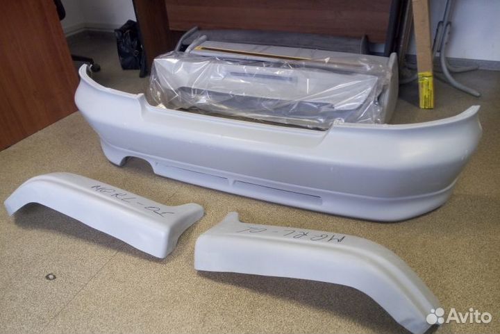 Бампер задний VR-4 Super для Mitsubishi Galant 8