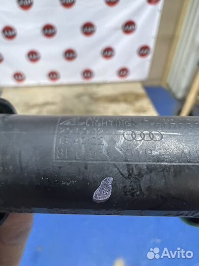 Форсунка фары левая правая Audi A3 8P