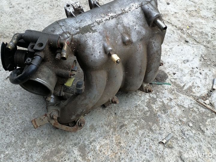 Впускной коллектор ваз