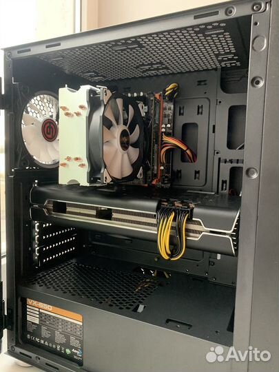 PC xeon e5 2670v3, rx 5700xt thicc III ultra