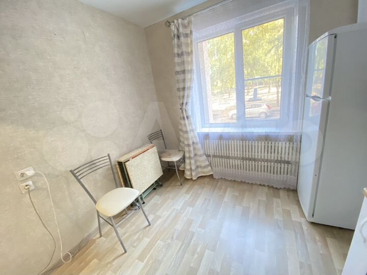 2-к. квартира, 45 м², 1/9 эт.