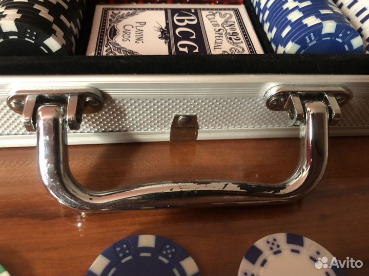 Покерный набор 300 фишек. Покер