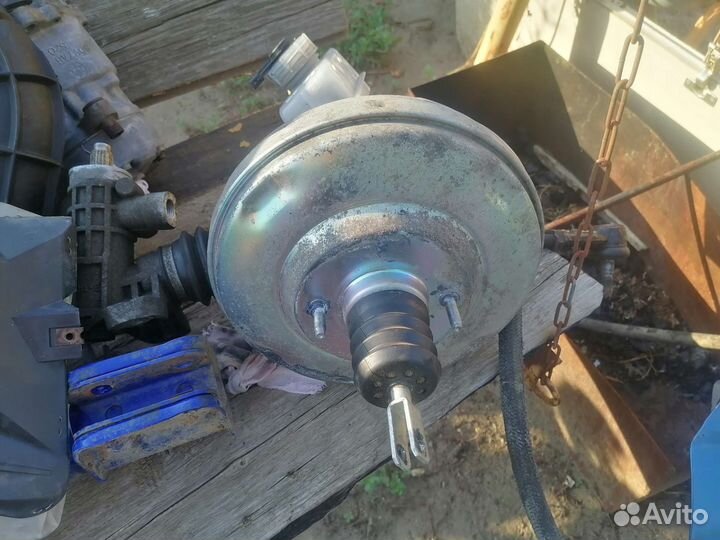 Вакуумный усилитель тормозов