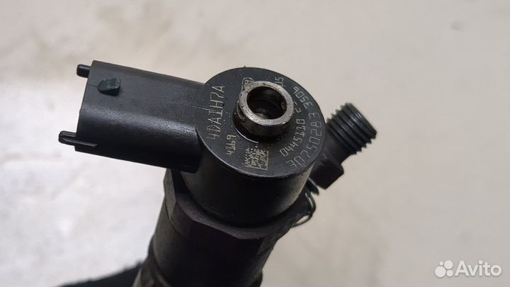 Форсунка топливная Volvo V50