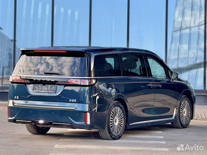 Voyah Dream 1.5 AT, 2025, 5 км