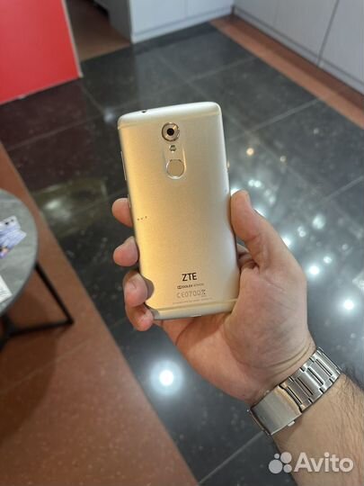 ZTE Axon 7 mini, 3/32 ГБ