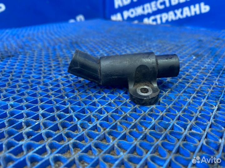 Датчик положения коленвала Ford Focus 1 седан