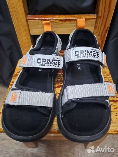 Сандалии мальчику 34