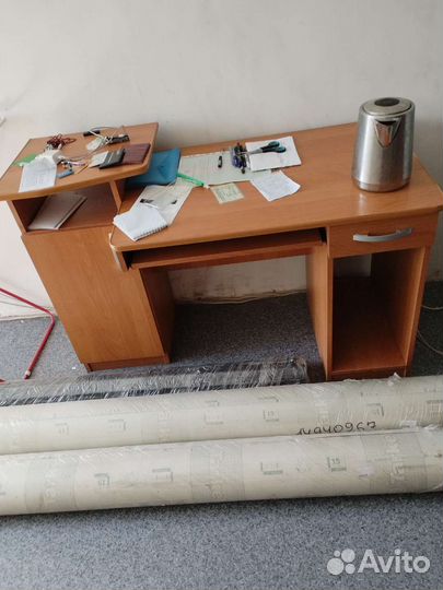 Компьютерный стол