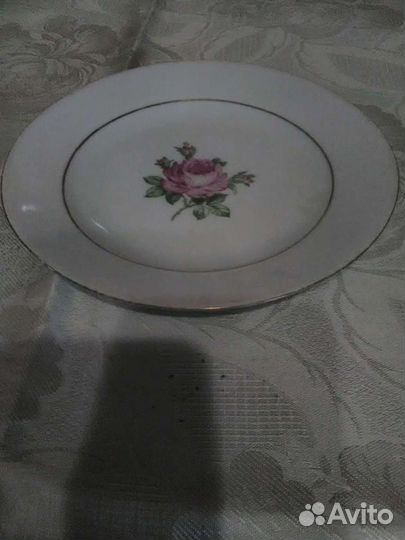 Блюдо и салатник по отдельности