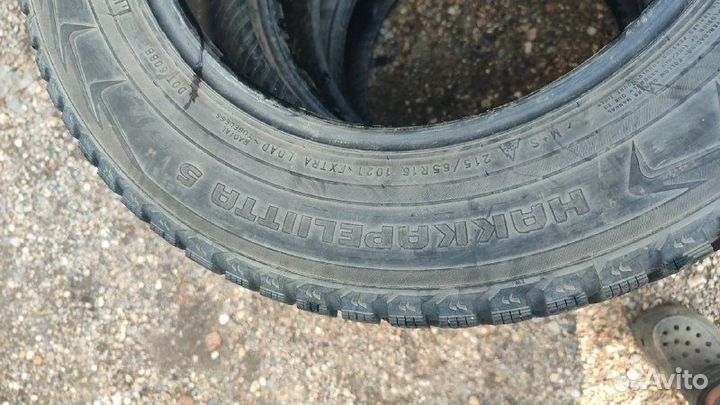 Nokian Tyres Hakkapeliitta 5 215/65 R16