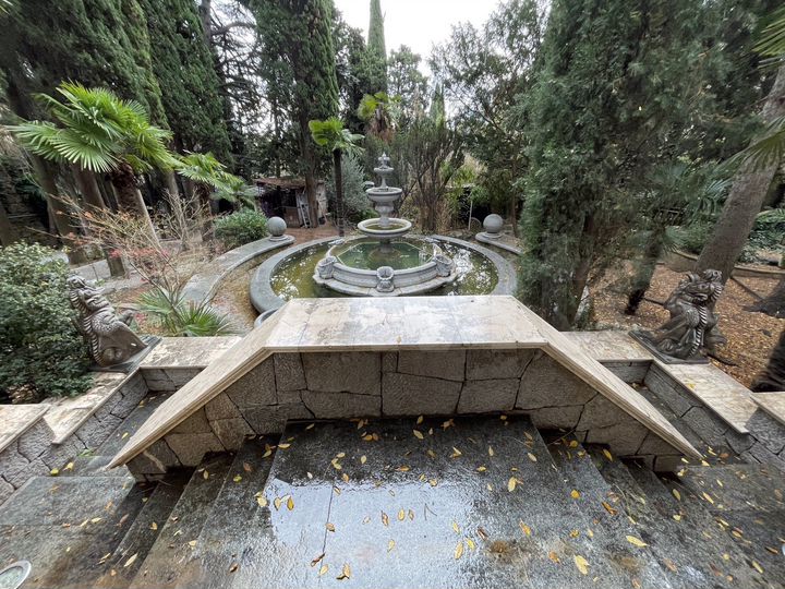 Дом 500 м² на участке 40 сот.