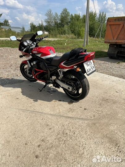 Ямаха fzs 600